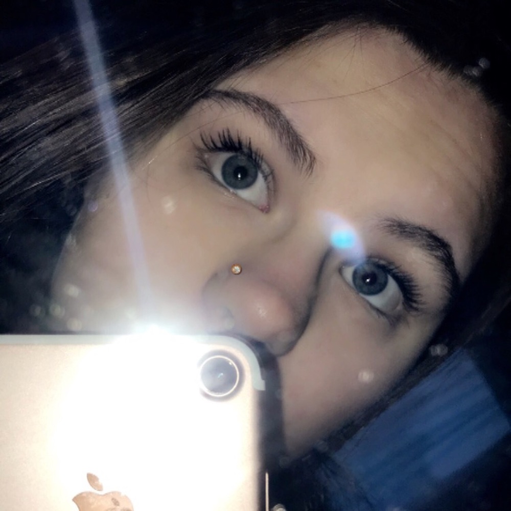 Meet your Posher, Harlee